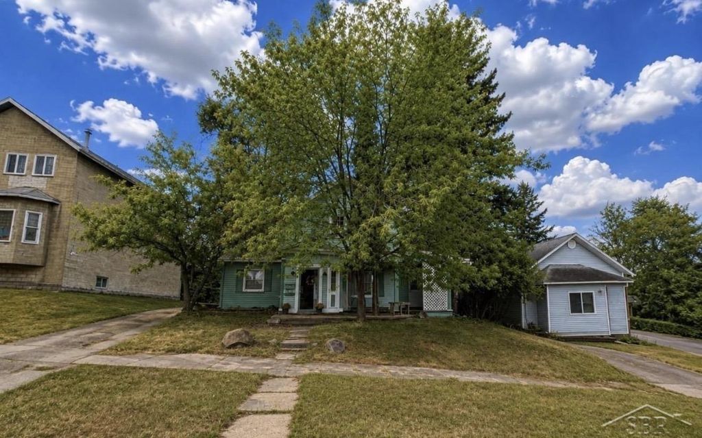 309 E Ludington St, Iron Mountain