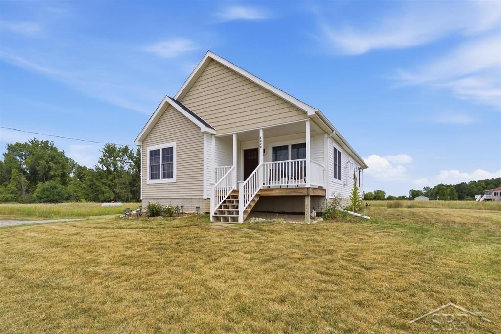 5070 N Five Mile Rd, Hope township