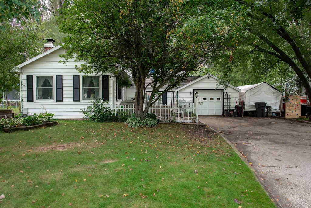 1610 E Ashman St, Midland city