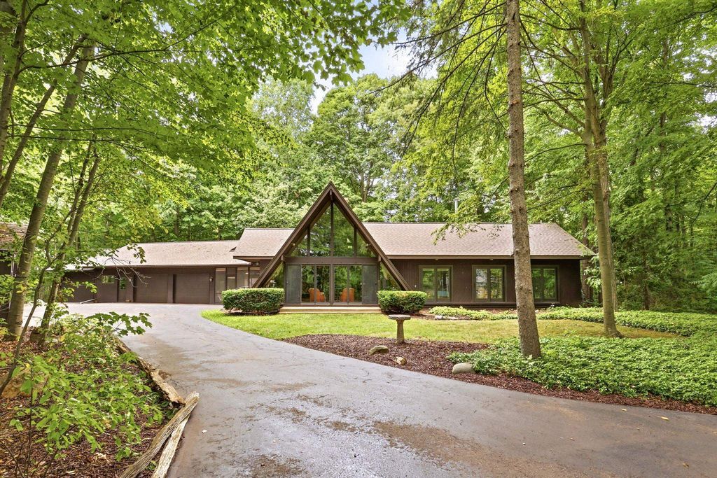 5130 Churchgrove Rd, Frankenmuth city