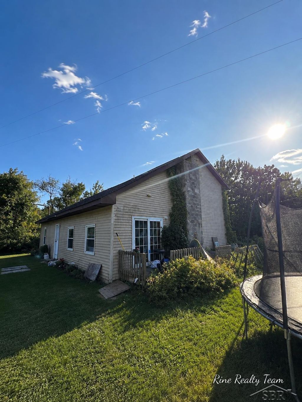 2561 E Manor Rd, Au Gres township