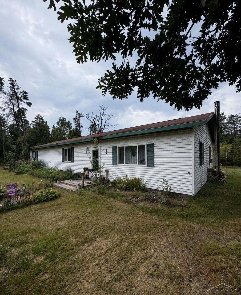 10882 Chase Bridge Rd, Roscommon