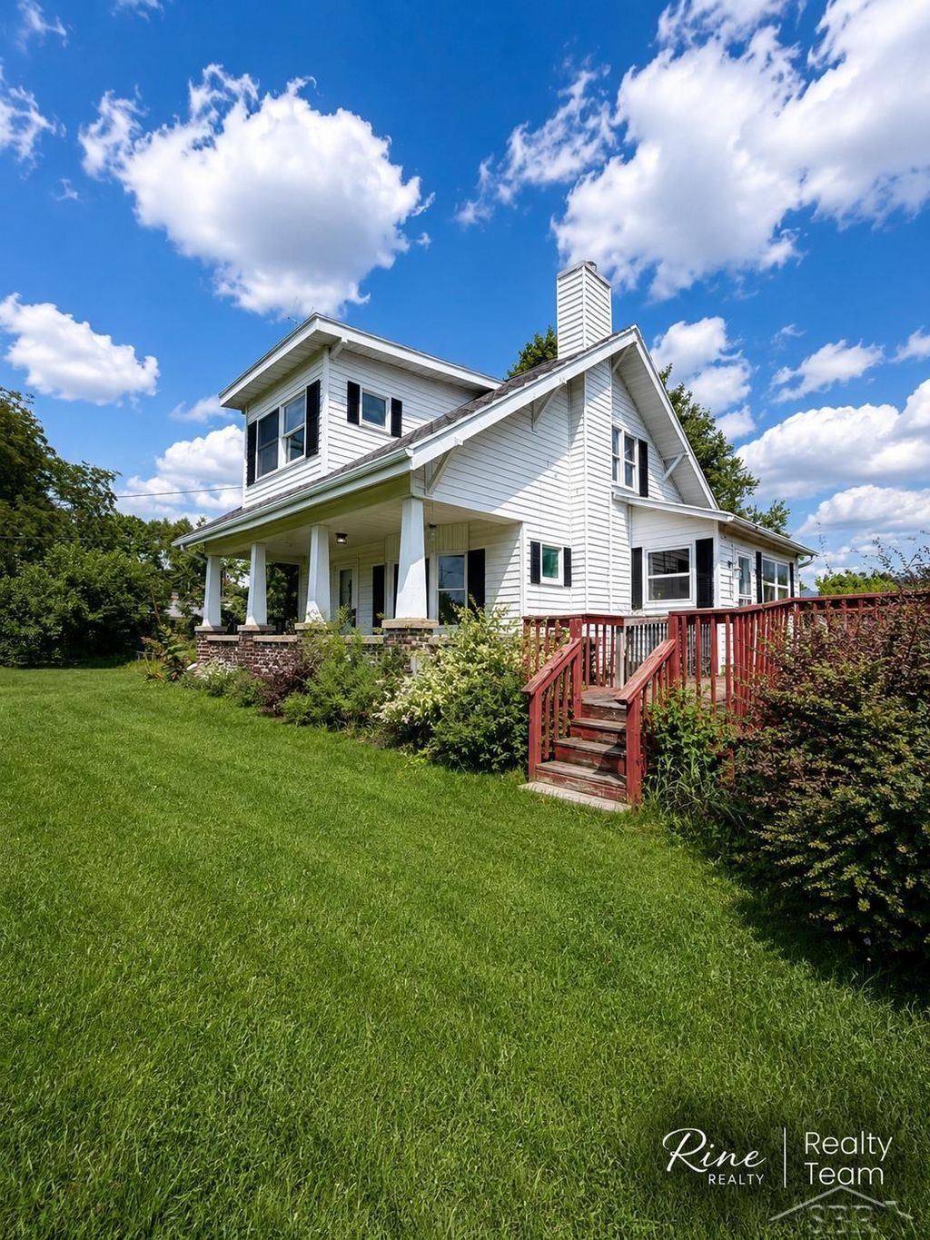 115 Perrin St, Woodstock township