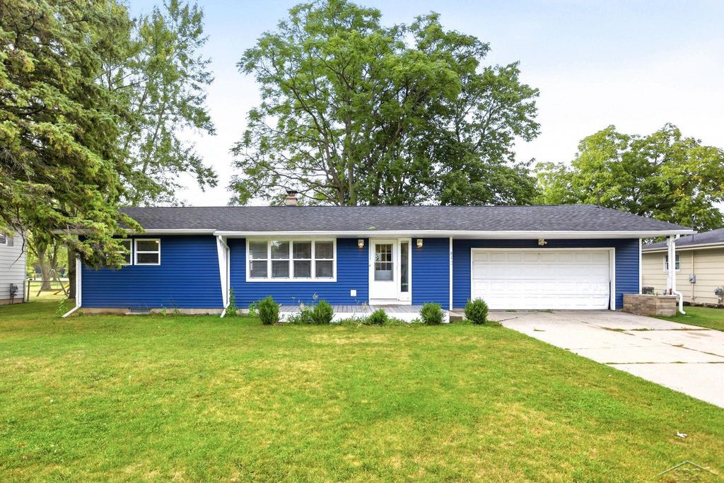842 Wheelock St, Tittabawassee township