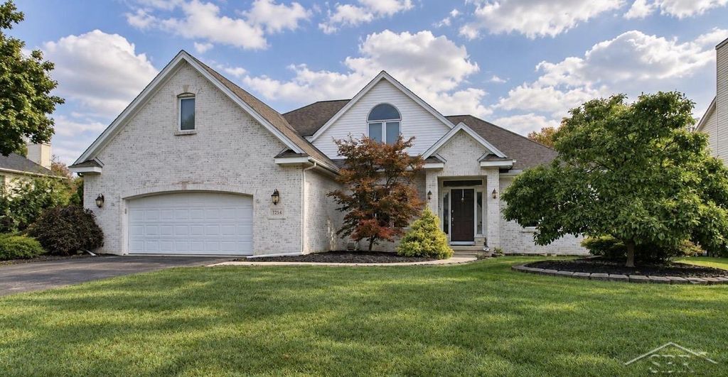7254 Hidden Lane Ct, Lambertville