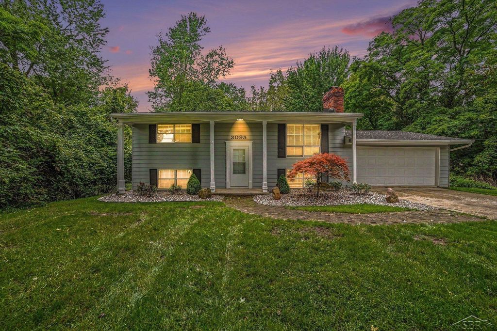 3095 Midland Rd, Saginaw charter township