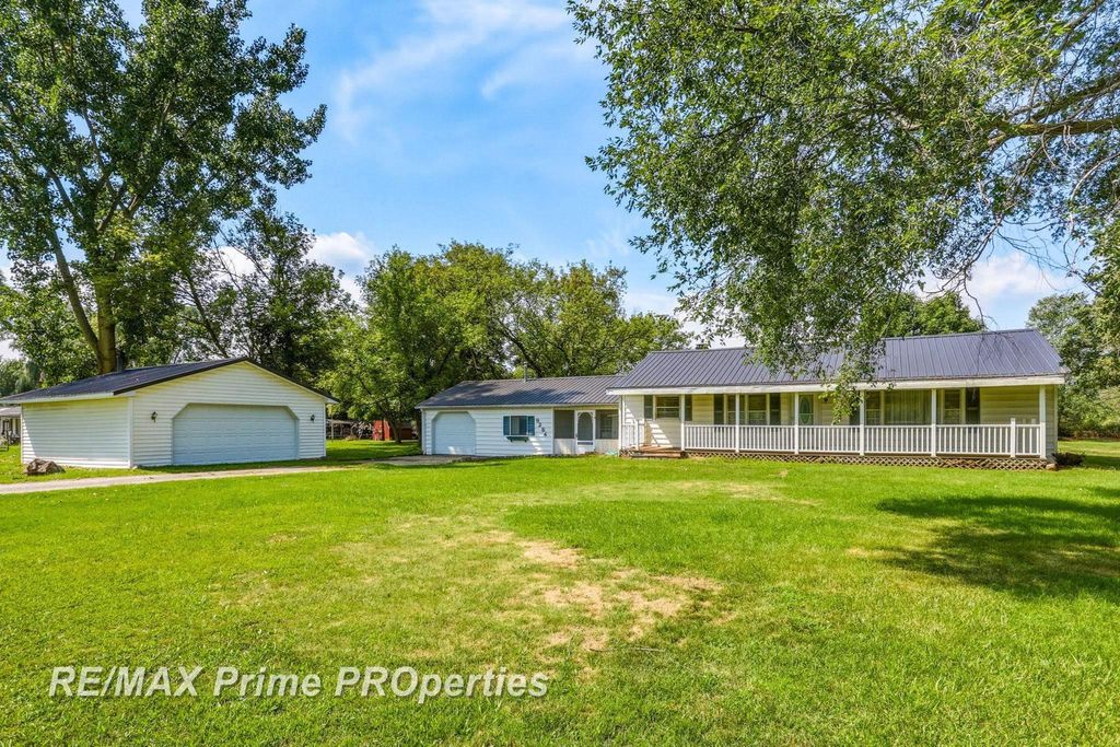 9284 Bray Rd, Millington