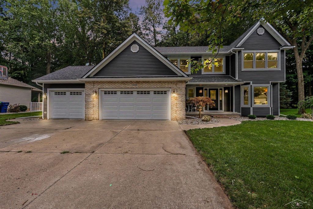 12529 Whisper Ridge Dr, Freeland