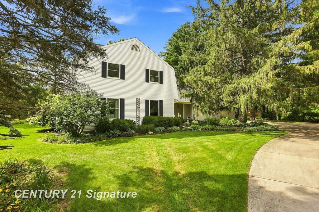 5566 Baker Rd, Bridgeport