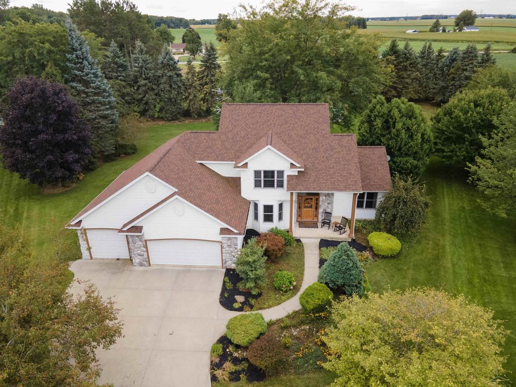 12837 Whisper Ridge Dr, Freeland