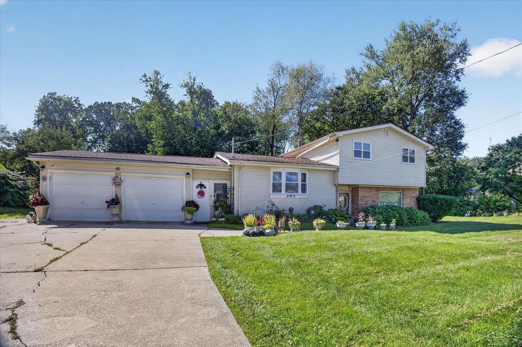 3325 Hampshire Ave, Flint