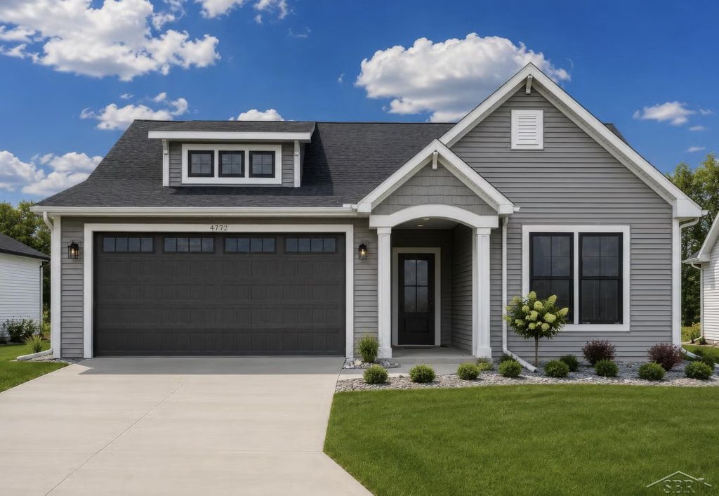 4772 Signature Dr, Bay City