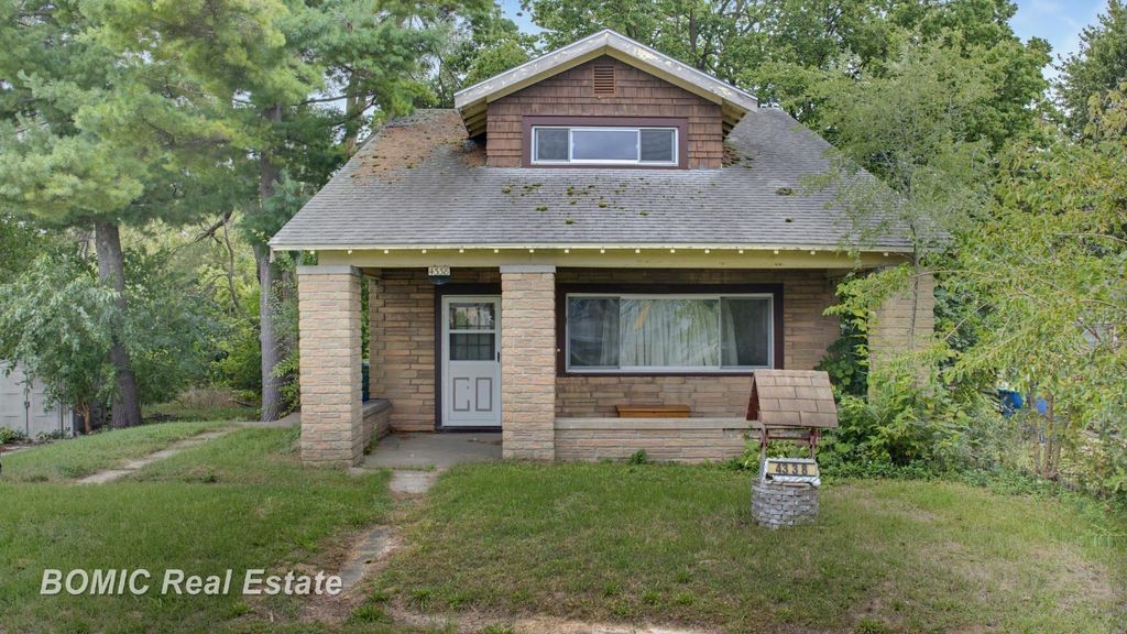 4338 Williamson Rd, Saginaw