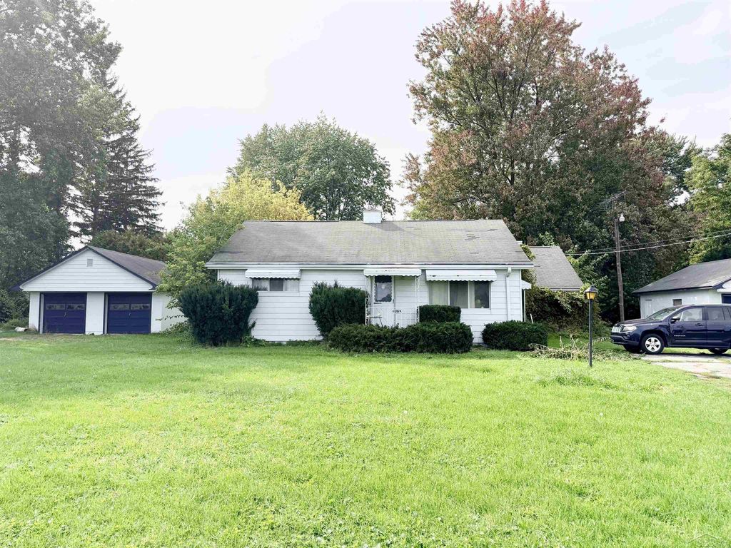 5070 East Rd, Saginaw