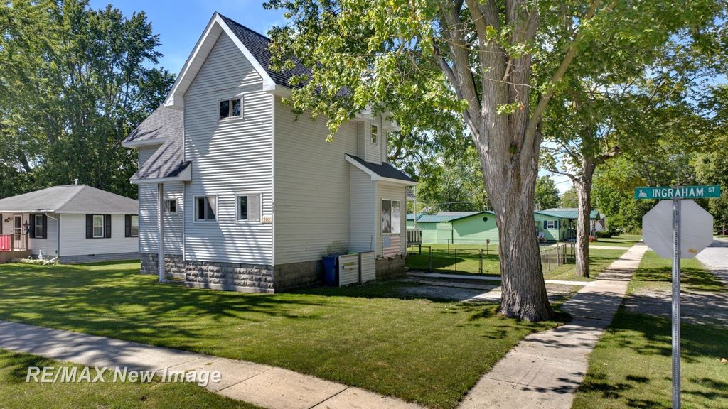 202 Ingraham St, Bay City