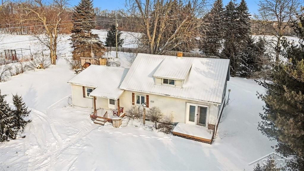 11851 N Crystal Rd, Vestaburg