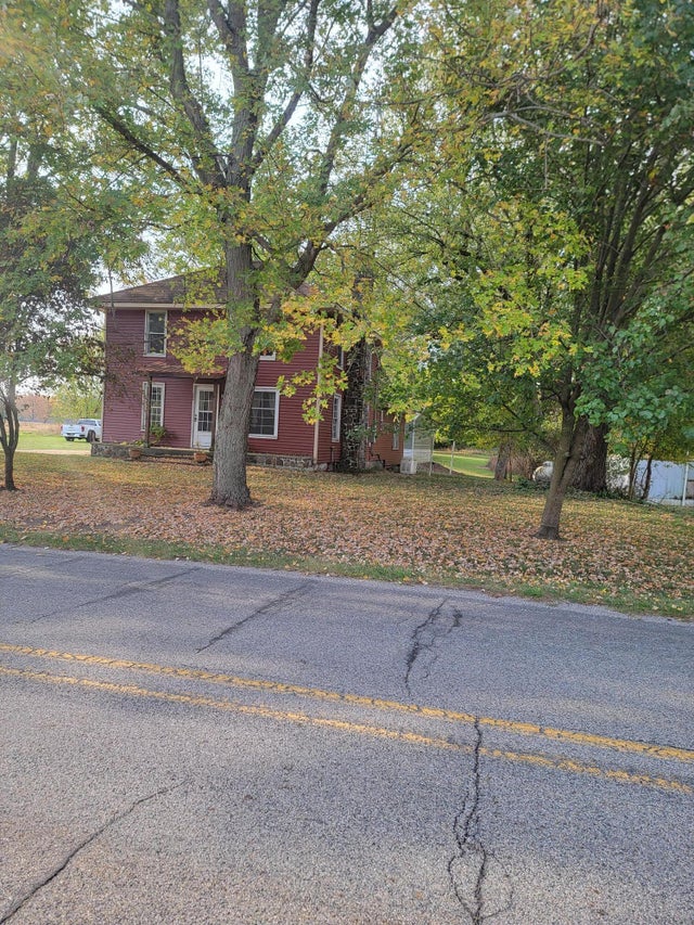 905 Fisher Road, Algansee township