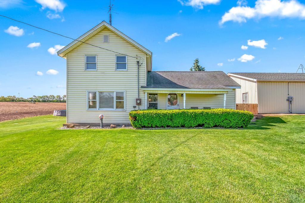 755 Whipple Road, Noble township