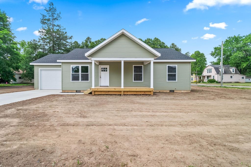 203 Pelton Avenue, Coldwater city