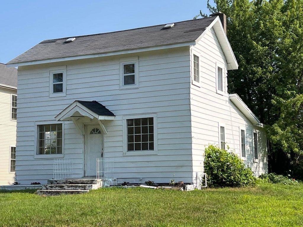255 High Street, Benton Harbor city