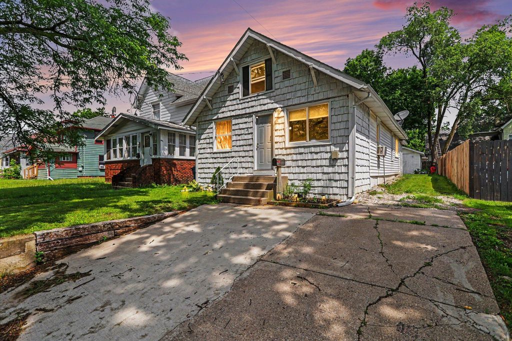31 E Kingman Avenue E, Battle Creek city