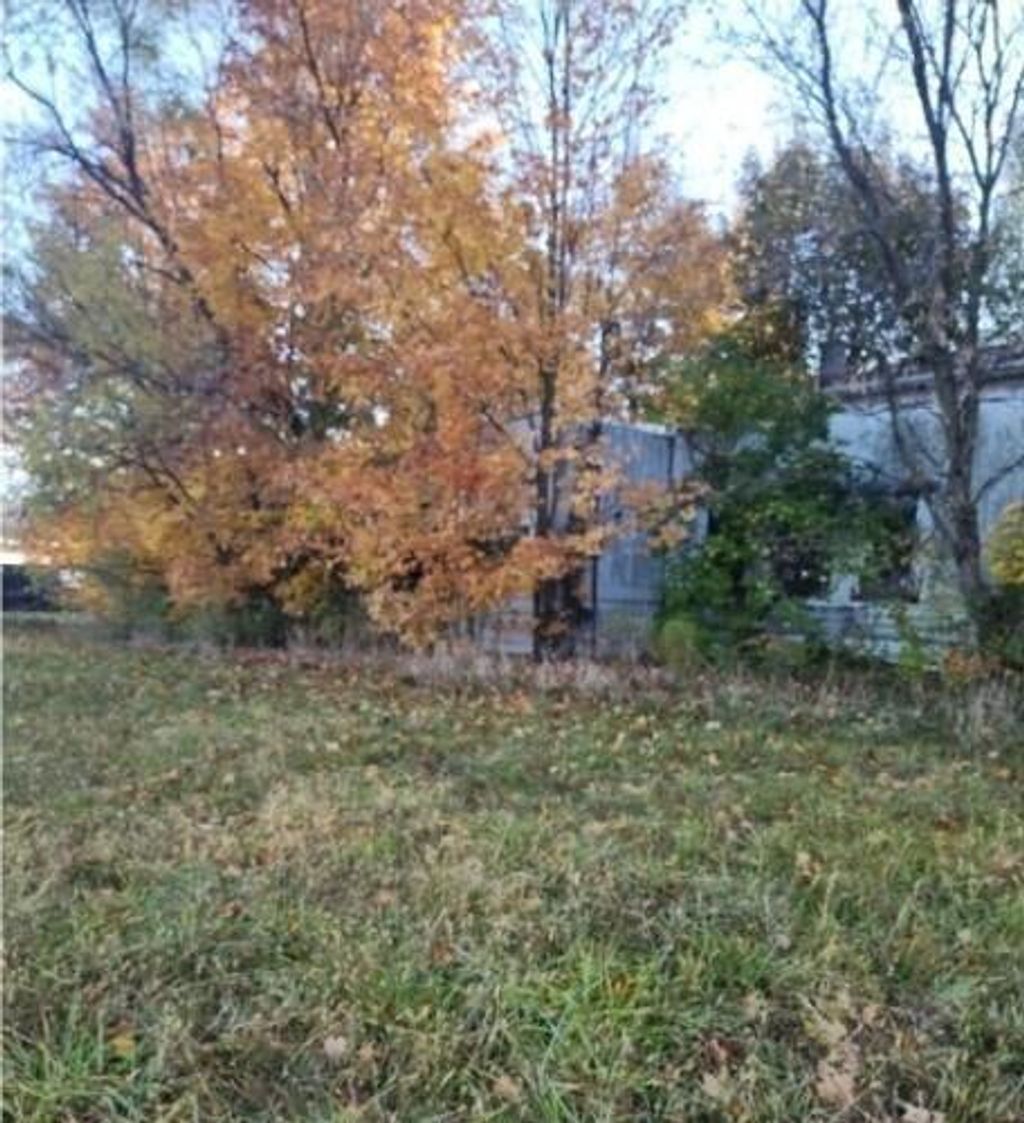 10044 8 Mile Road, Newton township