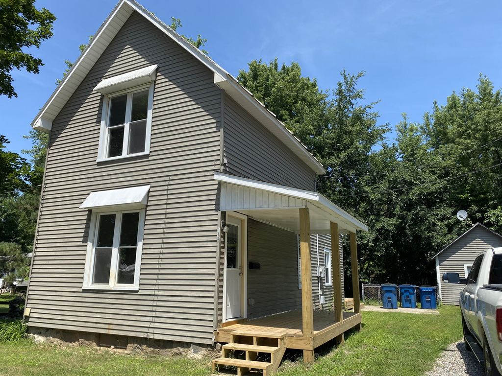 118 Peckham Street, Coldwater city
