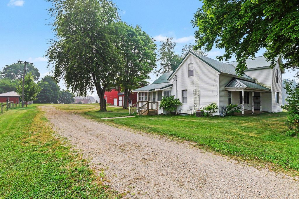 63633 Fair Road, Sherman township