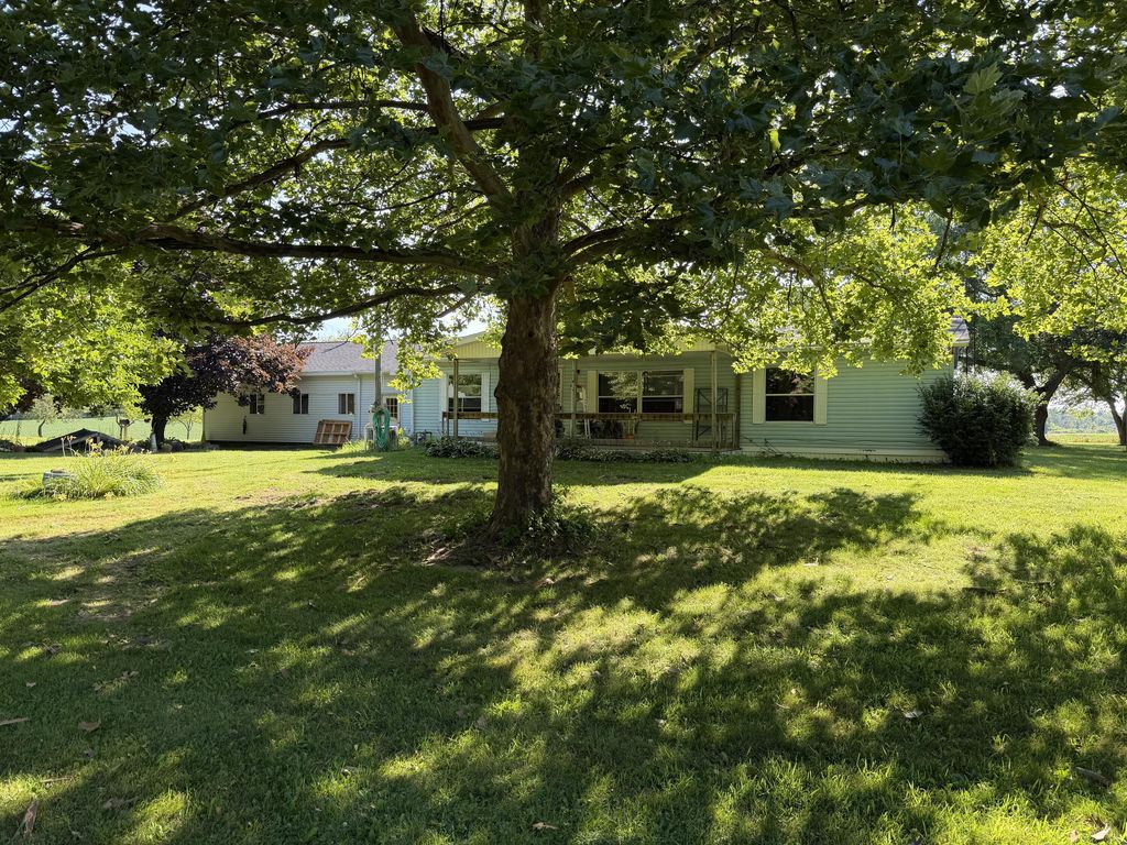 1251 N Edon Road, Allen township
