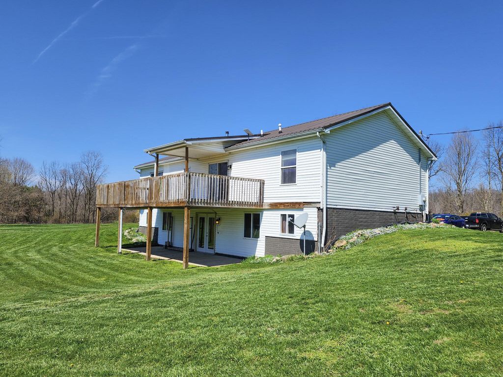 265 W Pearl Road, Bethel township