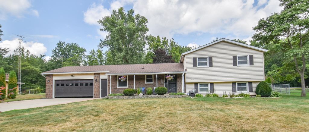 536 Schaeffer Drive, Coldwater city