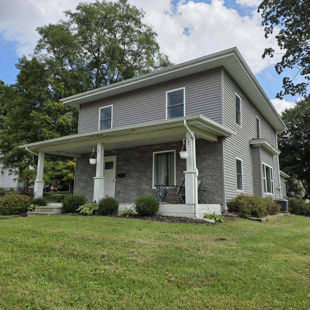 454 E Chicago Street, Jonesville