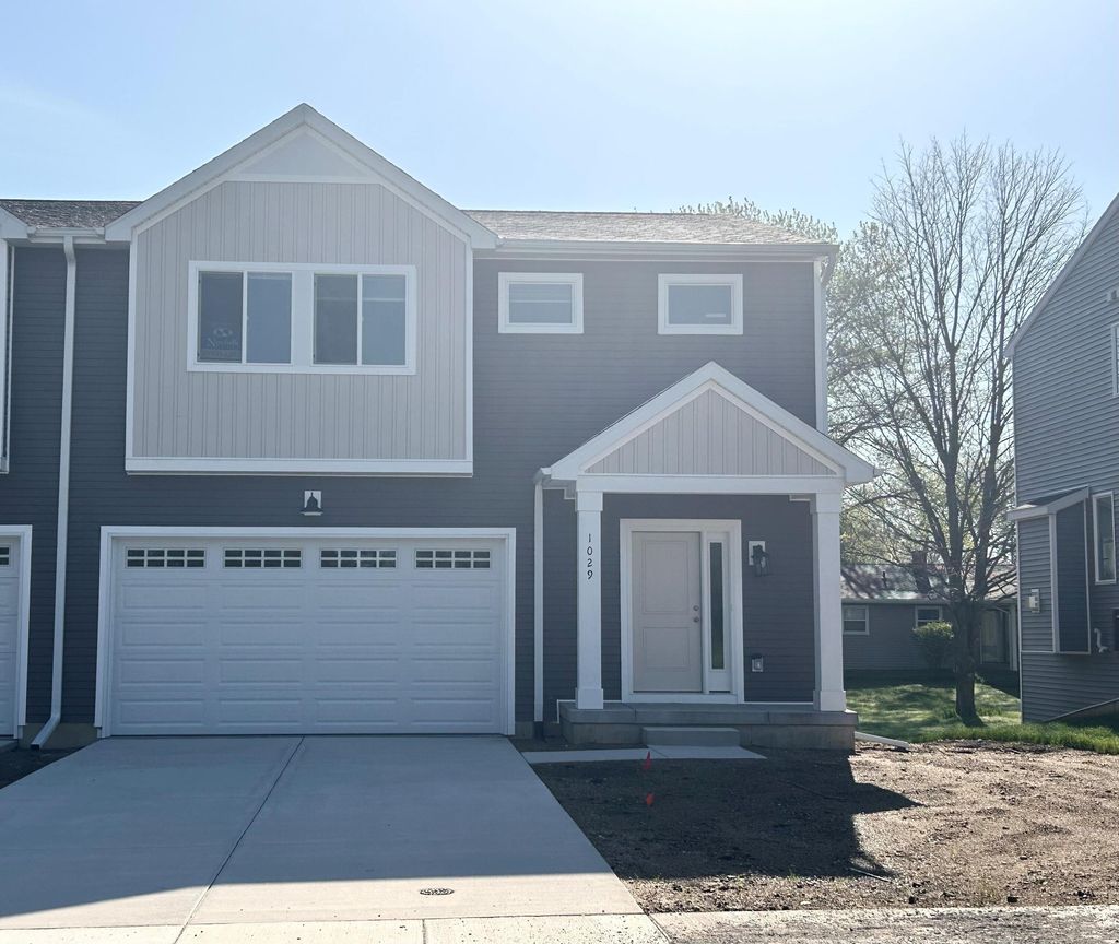 1029 Rebecca Street Unit: 13, Marshall city