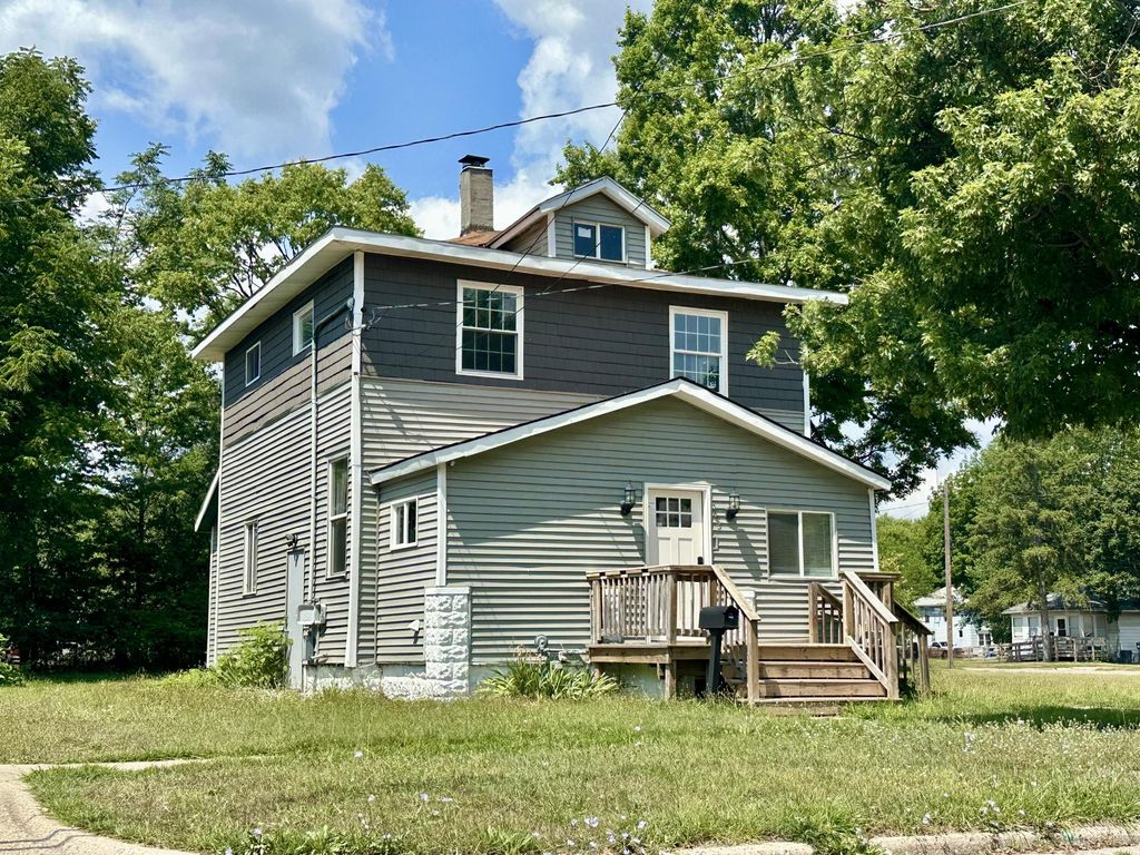 365 Kendall Street N, Battle Creek city