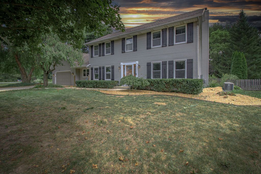 4946 Catskill Street, Comstock charter township