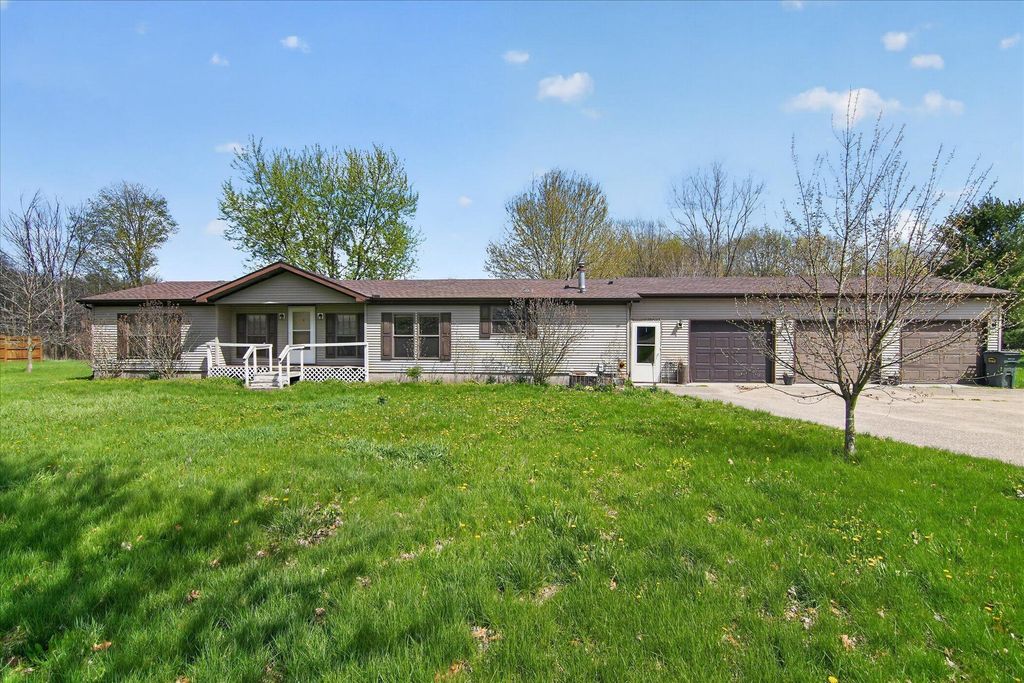 3810 9 1/2 Mile Road, Burlington township