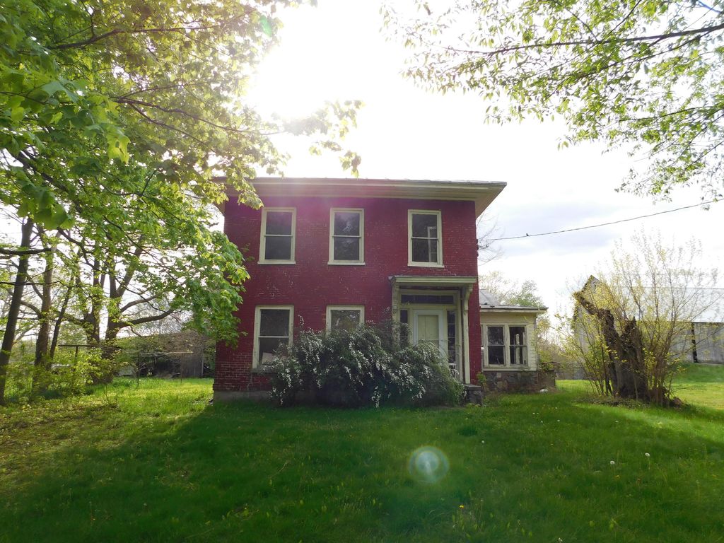 174 S Fillmore Road, Coldwater