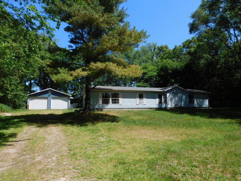 27134 Deerfield Lane, Jefferson township