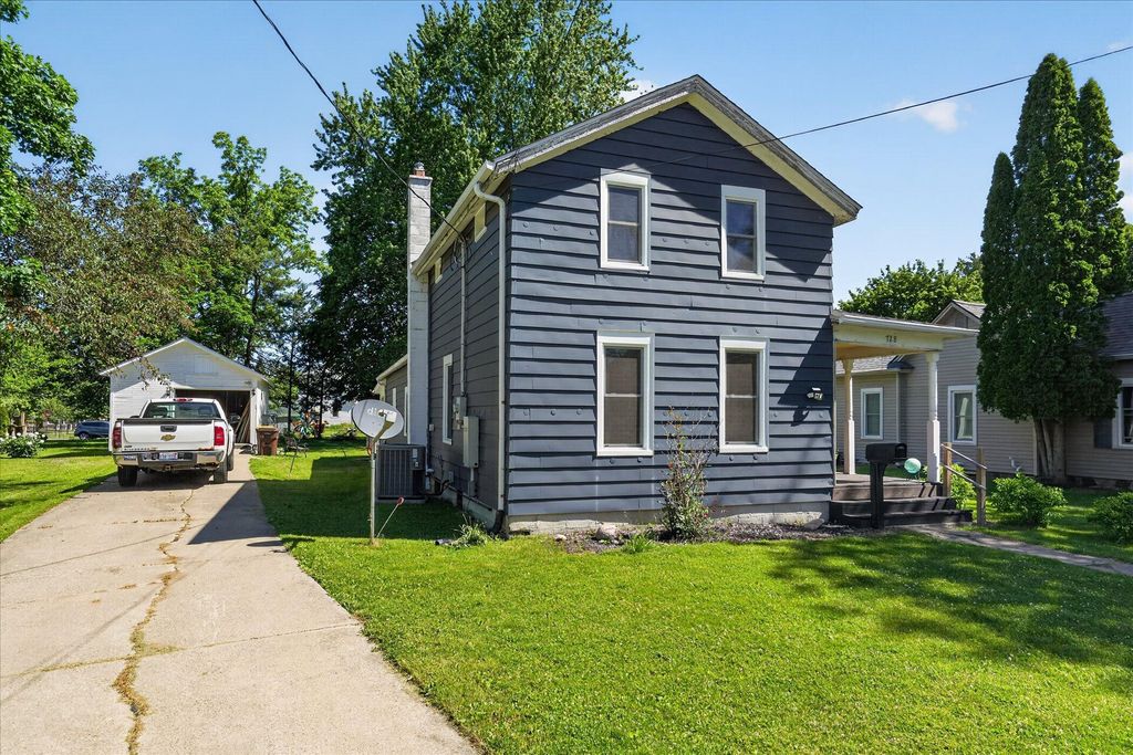 728 W Hanover Street, Marshall city