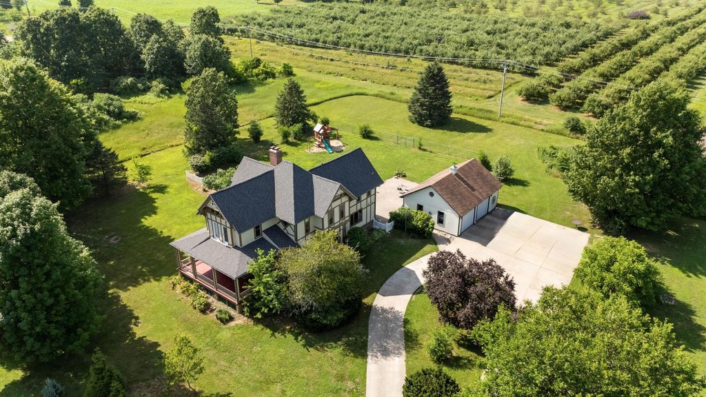 42304 W Red Arrow Highway, Paw Paw township