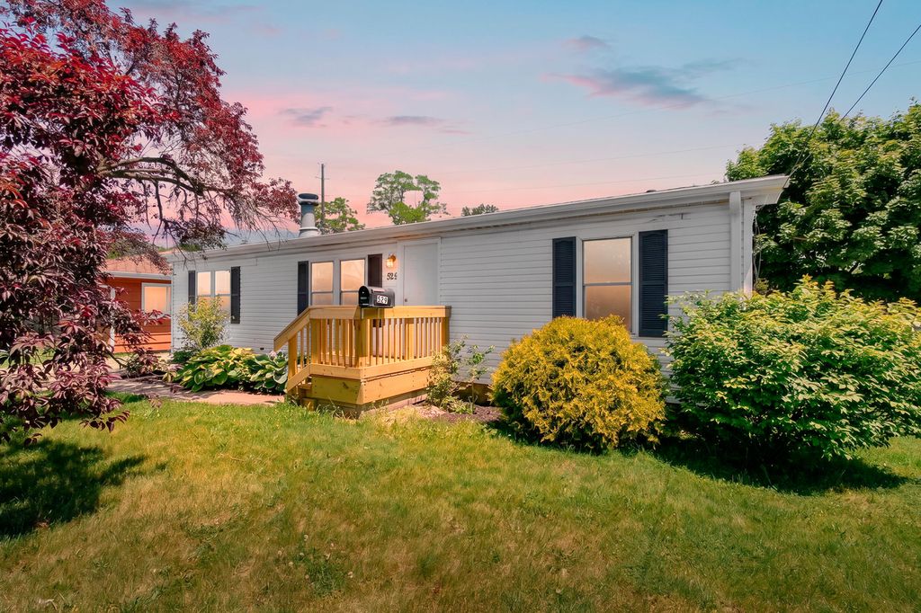 529 Riverside Drive, Battle Creek city