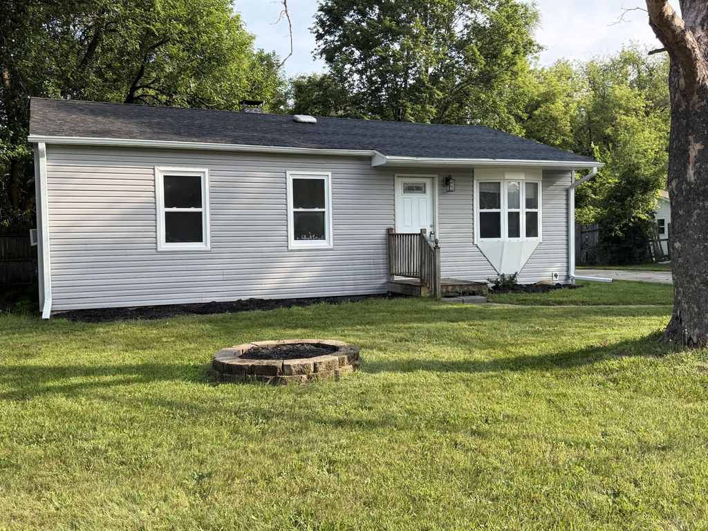 216 Ardmoor Drive, Bedford charter township