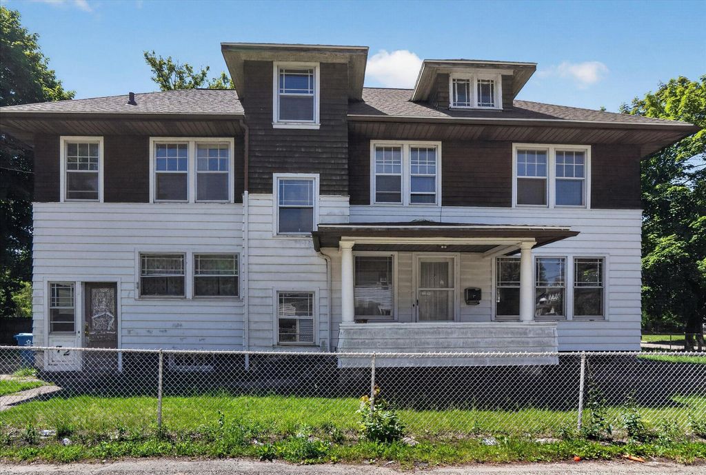 72 Fremont Street, Battle Creek city