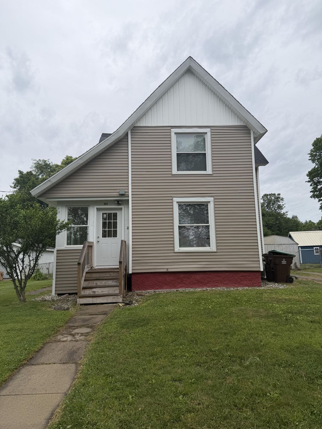 905 Burr Oak Street, Albion city