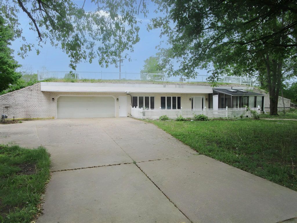 12600 15 1/2 Mile Road, Marshall township