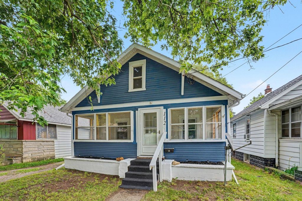 112 Sharon Avenue, Pennfield charter township