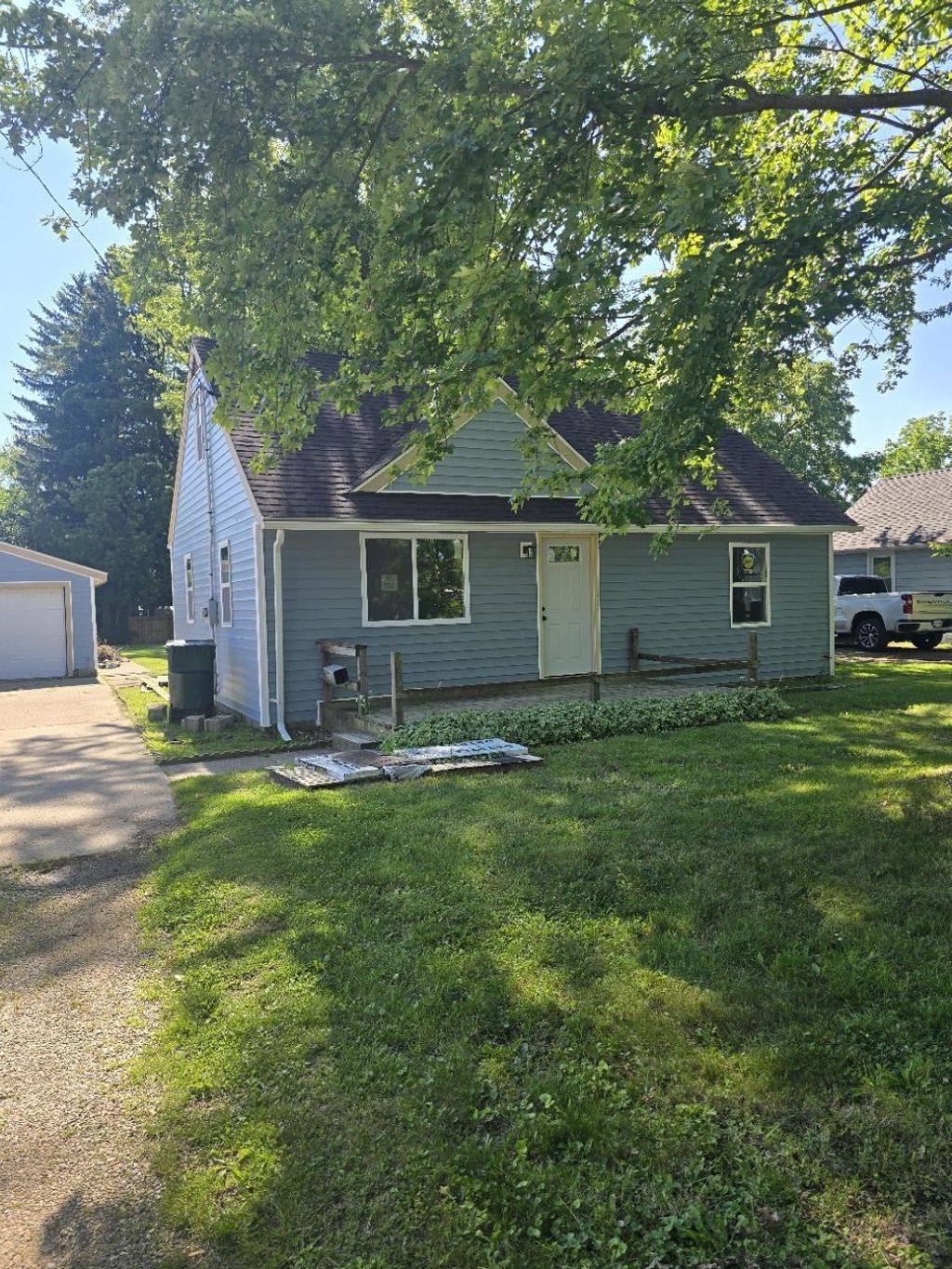6001 Joshua Street, Lansing city