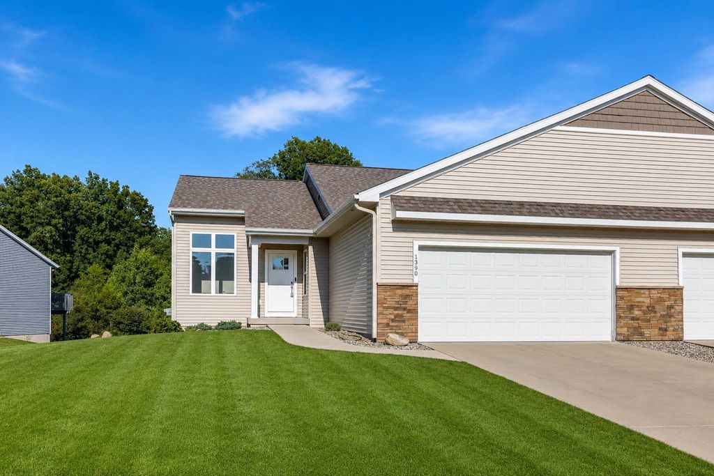 1390 W Village Boulevard, Oshtemo charter township