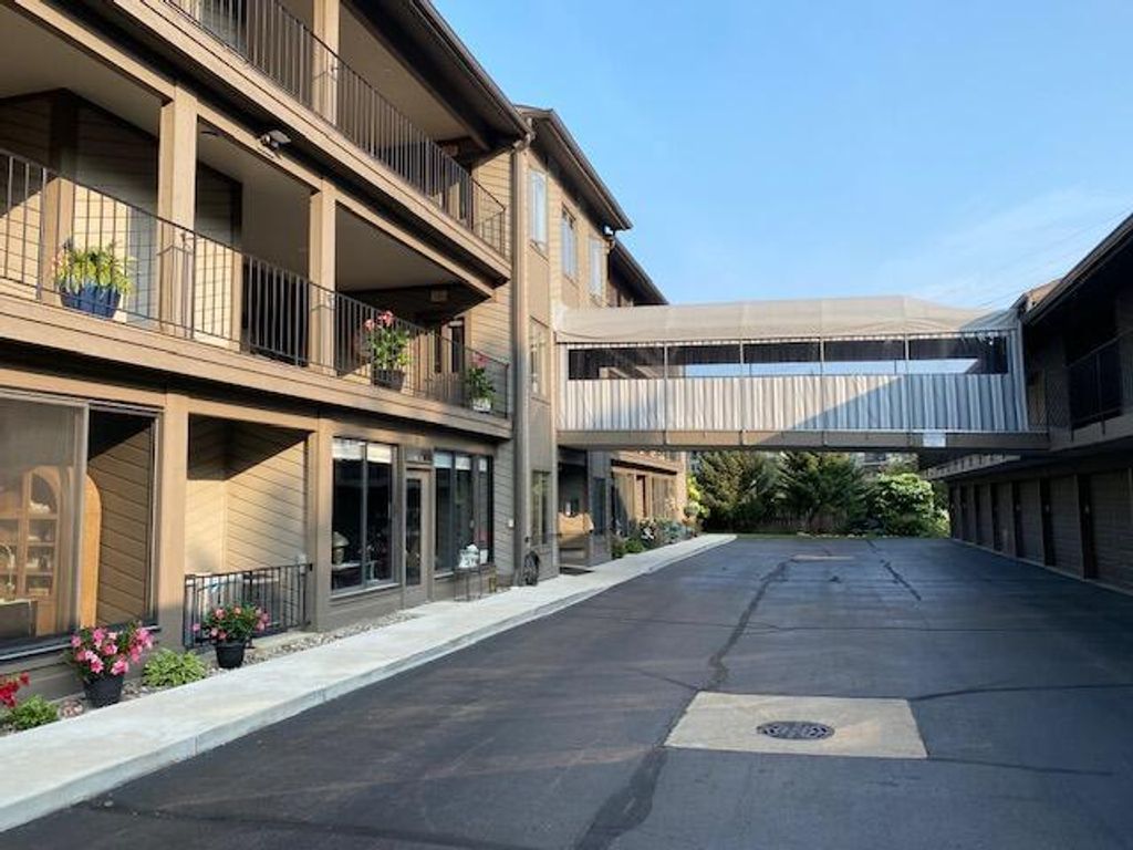 3 Hiawatha Cove Trail Unit: 2, Battle Creek