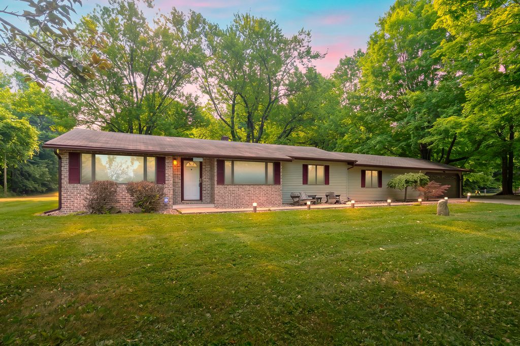 12876 Helmer Road S, Battle Creek city